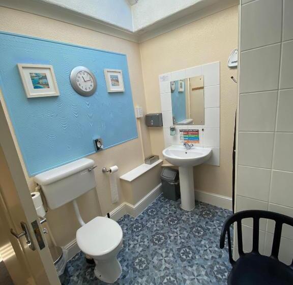 חדר סטנדרד יחיד חדר אמבטיה משותף, Blakeney Guest House