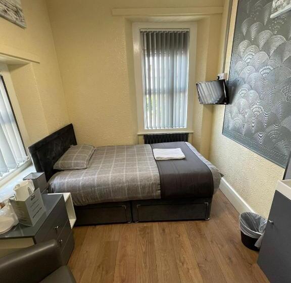 חדר סטנדרד יחיד חדר אמבטיה משותף, Blakeney Guest House