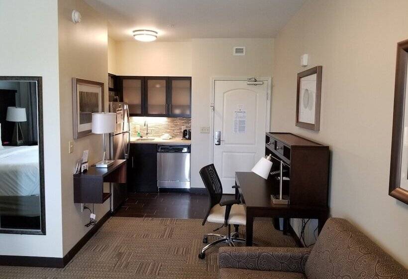 Люкс Кровать Кинг, Staybridge Suites Toledo   Rossford   Perrysburg, An Ihg