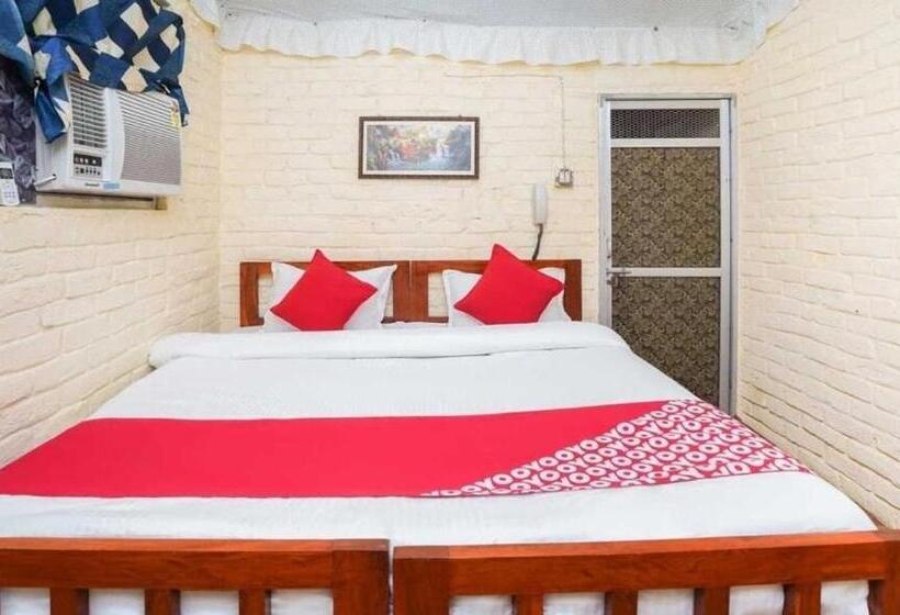 Трехместный Номер Классика, Oyo Flagship 43914 Rs Woods