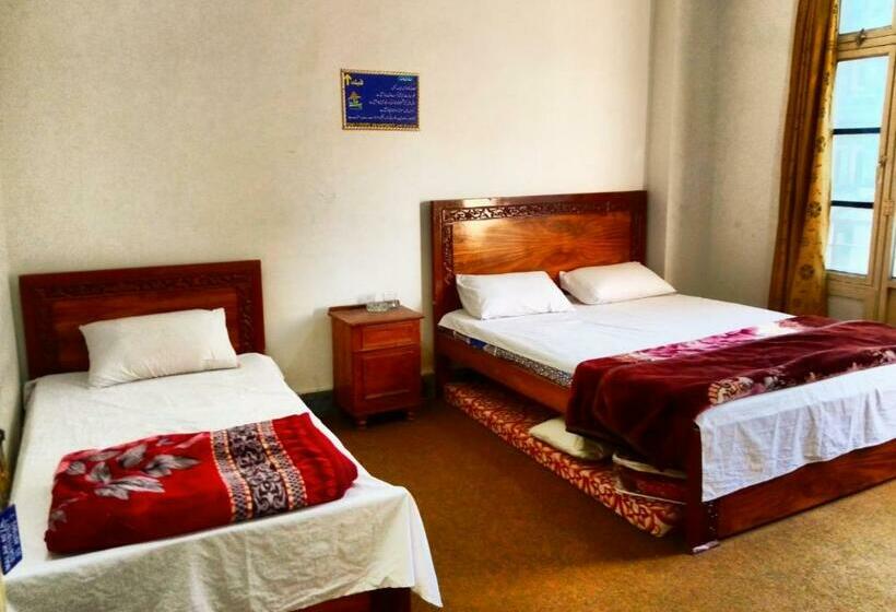 Cameră Familiară, Tour De Swat