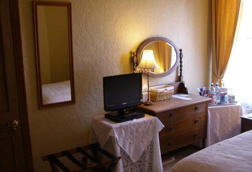 デラックスルーム, Anton Guest House Bed And Breakfast