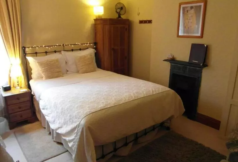 デラックスルーム, Anton Guest House Bed And Breakfast