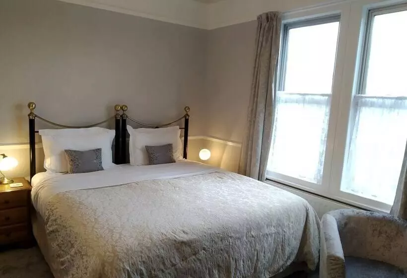 スーペリアールーム, Anton Guest House Bed And Breakfast