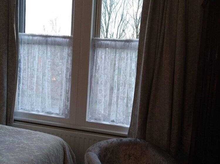 スーペリアールーム, Anton Guest House Bed And Breakfast