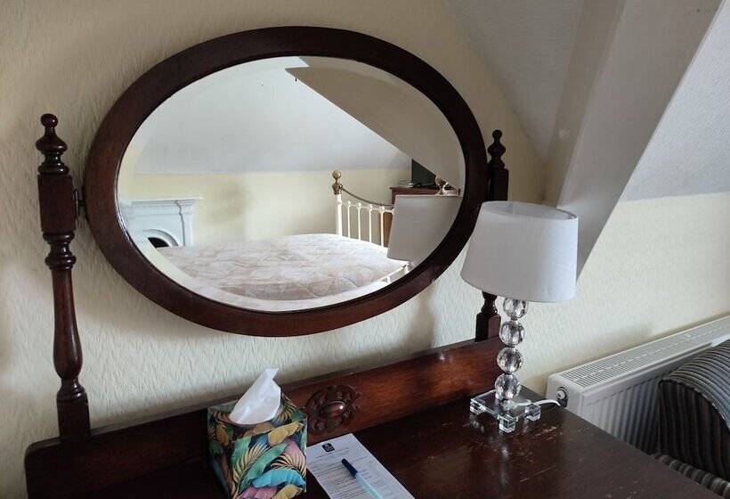 高级大房间, Anton Guest House Bed And Breakfast