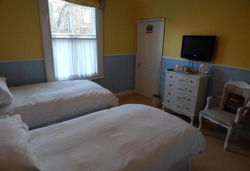 Номер Стандарт, Fairlight Lodge