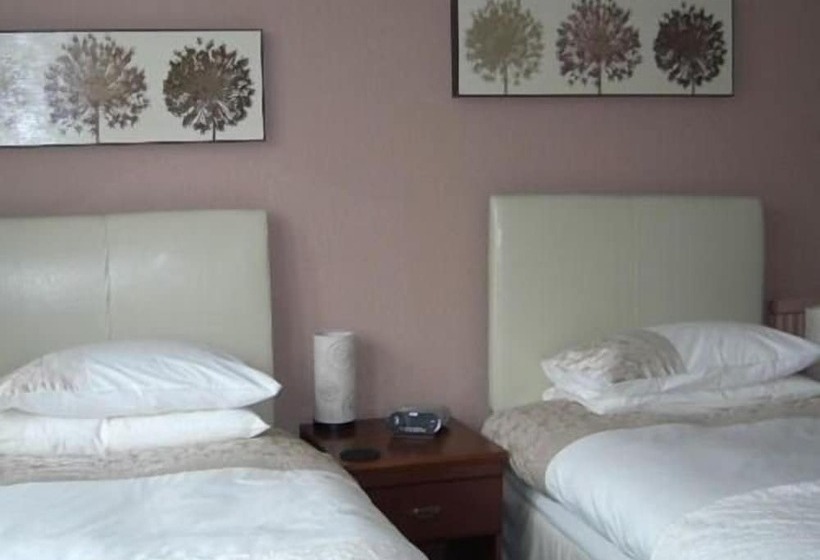 标准间, Warwick Lodge