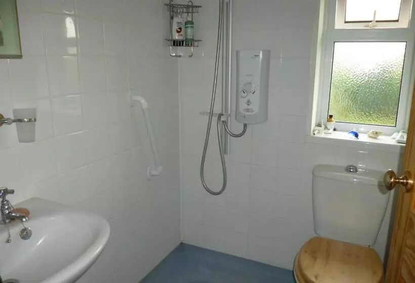 スタンダードルーム, Calne Bed And Breakfast