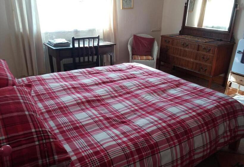 اتاق استاندارد, Calne Bed And Breakfast
