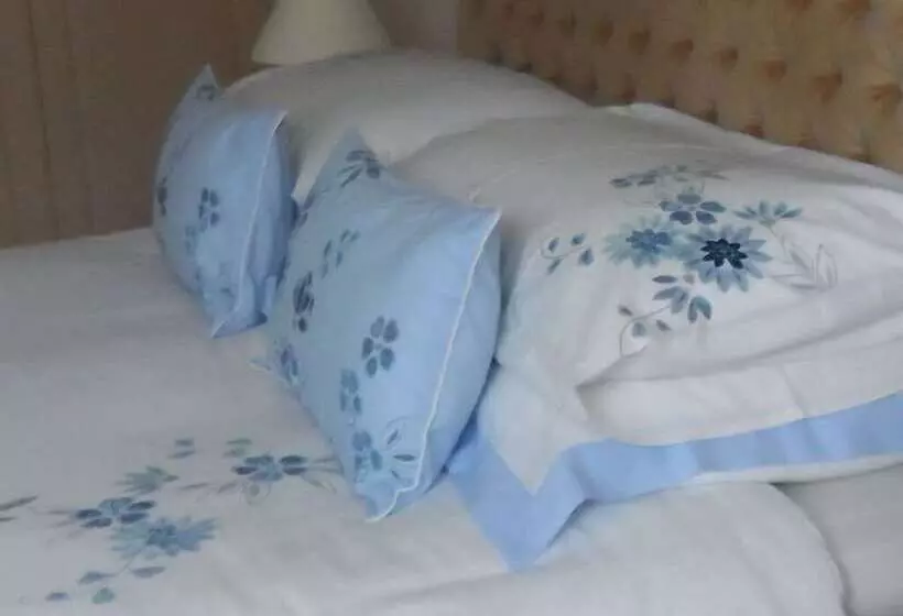スタンダードルーム, Higher Chapel Farm Bed & Breakfast