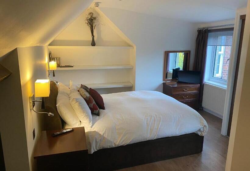 בית, 2 חדרי שינה, The Blue Bell Crookham