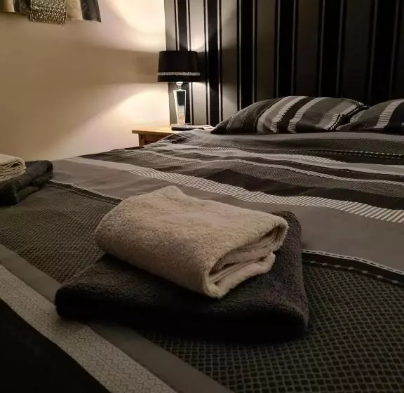 اتاق استاندارد, The Kings Head Inn