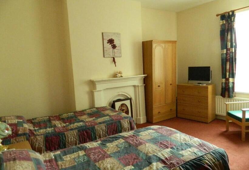 Quarto Familiar, The Royal Oak