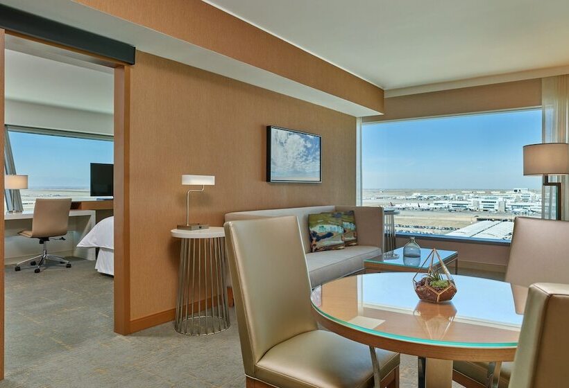 Президентский Люкс, The Westin Denver International Airport