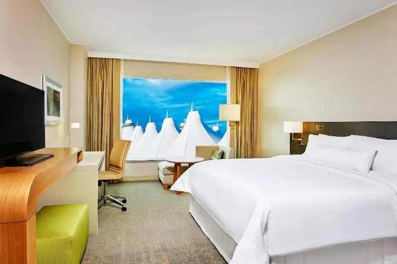 キングサイズベッドのデラックスルーム, The Westin Denver International Airport