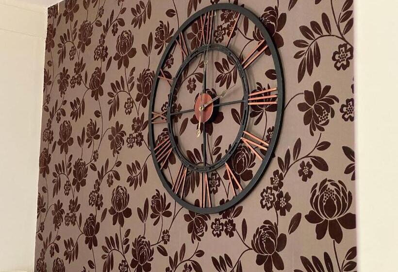 スーペリアールーム, Ye Olde George Inn  Badger Pubs