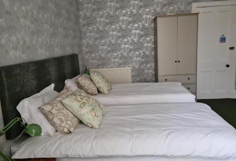 Номер Комфорт, St.ebba B&b