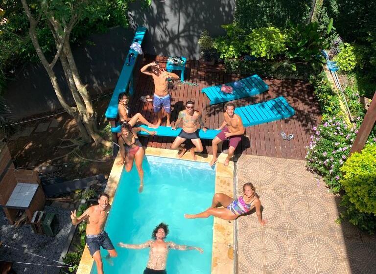 スタンダード4人部屋, Gurú Hostel Buzios