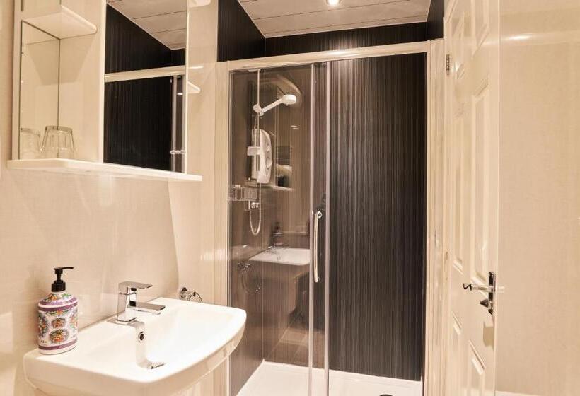 Номер Стандарт, Quilt And Croissants Guest House