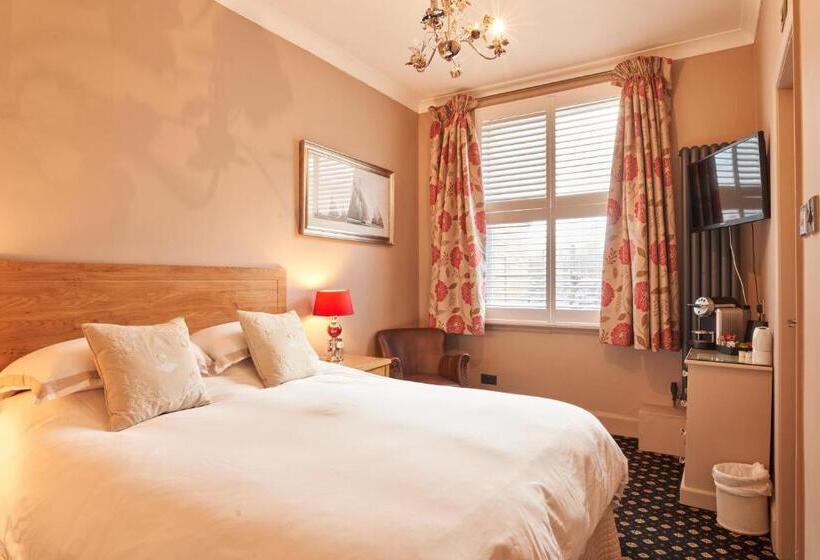 Номер Стандарт, Quilt And Croissants Guest House