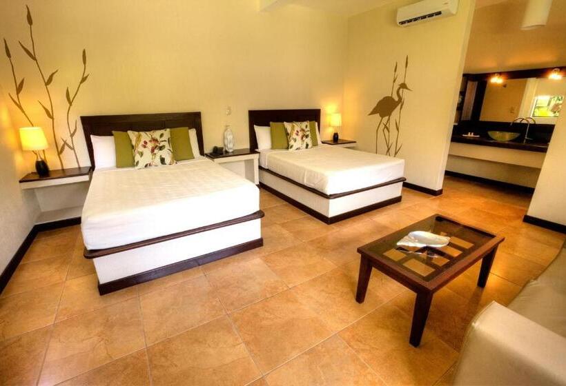 디럭스 룸, Boca Olas Resort Villas