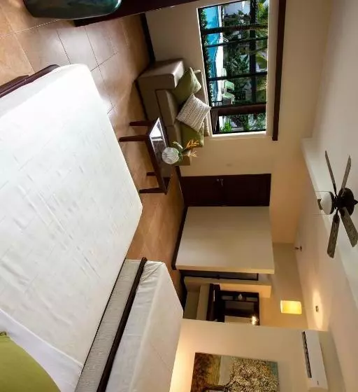 اتاق لوکس, Boca Olas Resort Villas