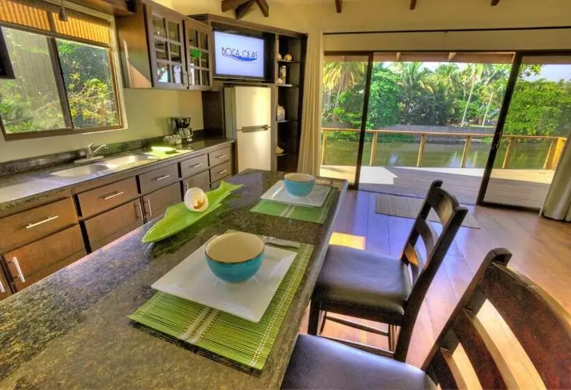 ویلای 1 خوابه با چشم‌انداز دریا, Boca Olas Resort Villas