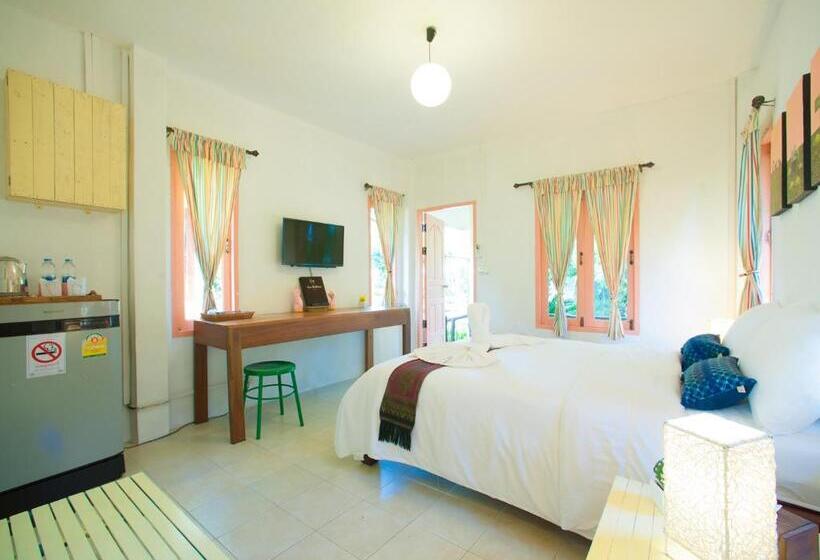 Бунгало Стандарт, Baan Chokdee Pai Resort