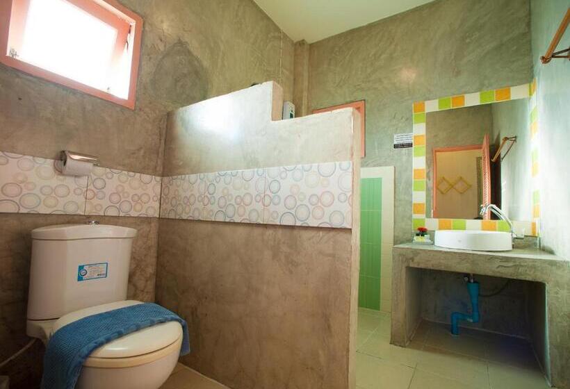 Бунгало Стандарт, Baan Chokdee Pai Resort