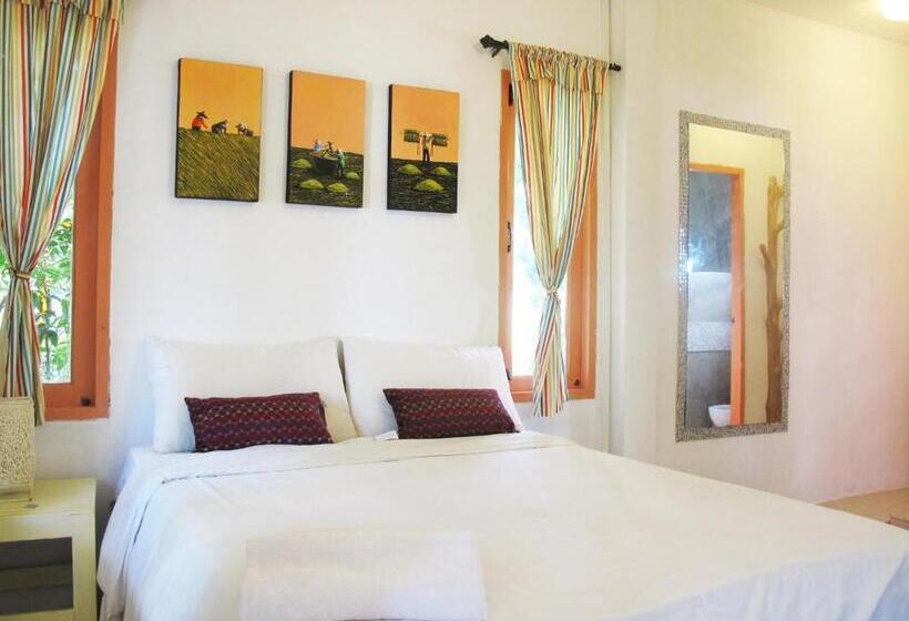Бунгало Стандарт, Baan Chokdee Pai Resort