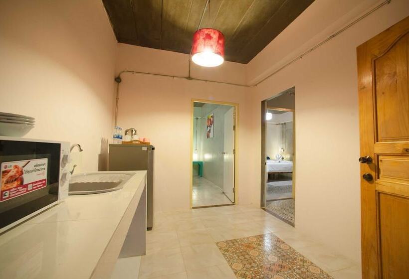 Семейный Номер, Baan Chokdee Pai Resort