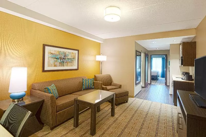 身障者適用スイートルーム, Crowne Plaza Shenandoah   The Woodlands