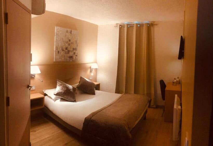 غرفة قياسية, Les Beaux Soleils