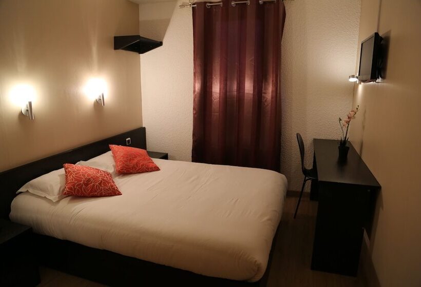 غرفة قياسية, Les Beaux Soleils