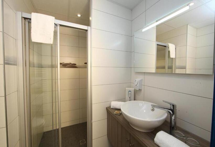 סטודיו סופריור, Mercedes