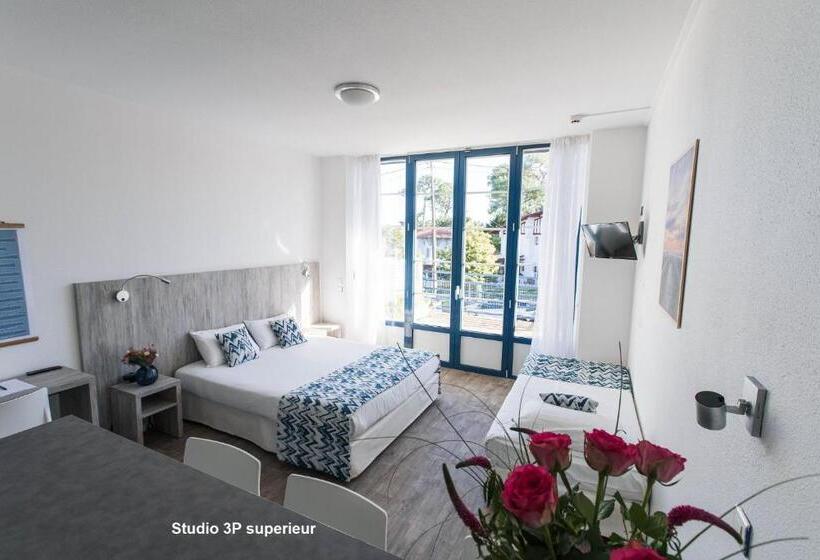 סטודיו סופריור, Mercedes