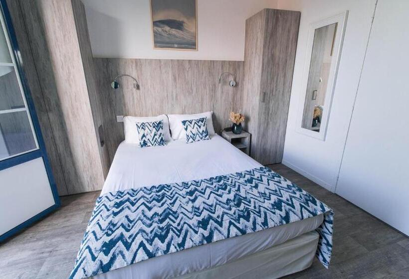 חדר סופריור יחיד, Mercedes