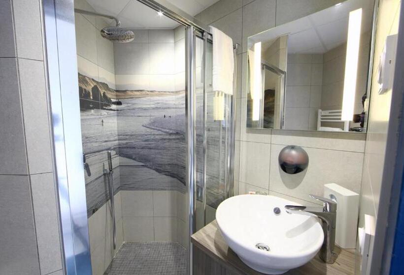 חדר סופריור יחיד, Mercedes