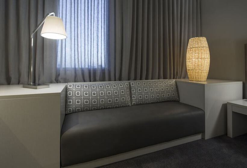 Номер Стандарт, Movich Buro 51