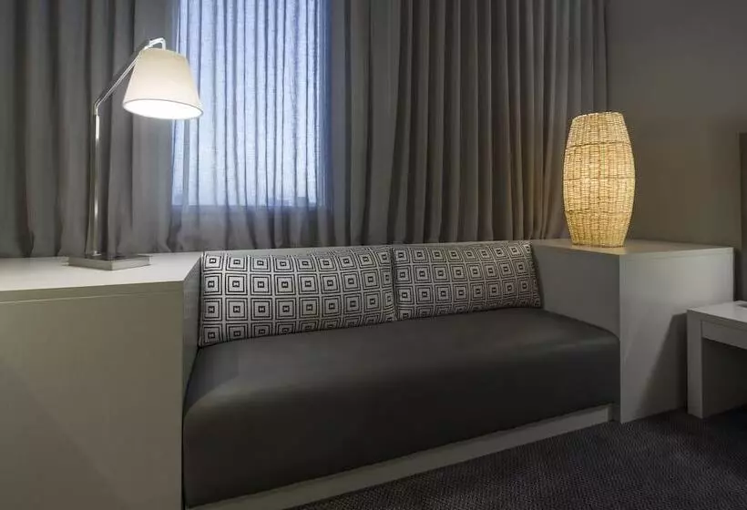 Standard-huone, Movich Buro 51