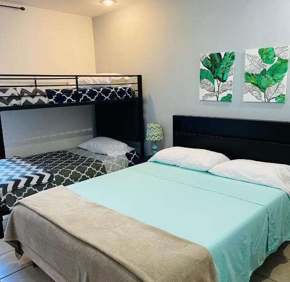 ファミリールーム, Pedregal Suites   Marina And Downtown