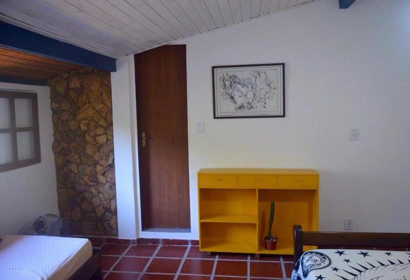 스탠다드 트리플 룸, Casa Dos Arcos Bed And Breakfast