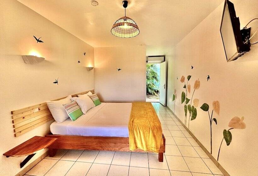 استودیوی استاندارد, Residence Oceane