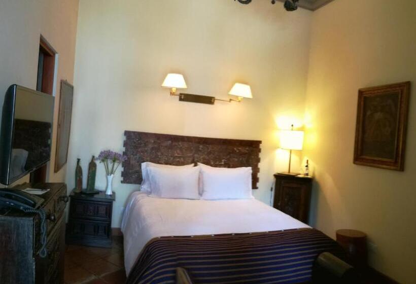 اتاق لوکس, San Rafael