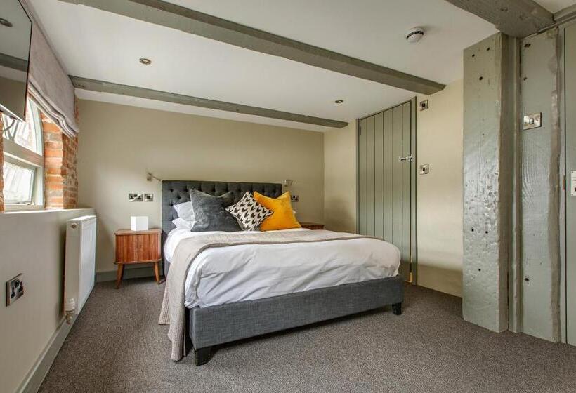 חדר דחוקס עם מיטת קינג, The Ingham Swan