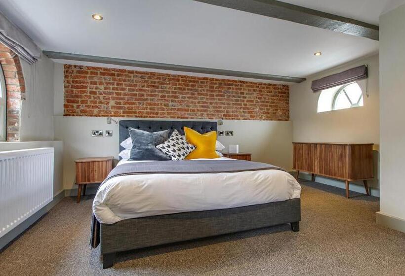 חדר סופריור עם מיטת קינג, The Ingham Swan