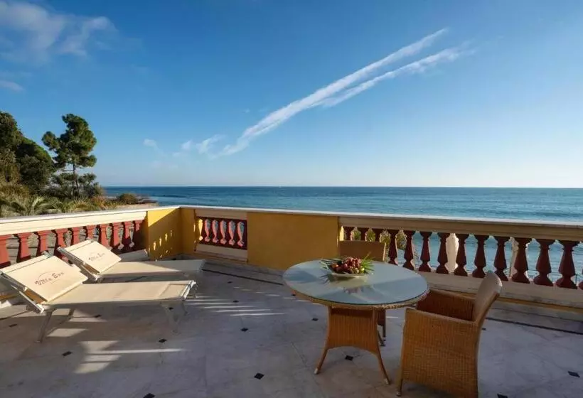 اتاق لوکس با چشم‌انداز دریا, Villa Eva Beach