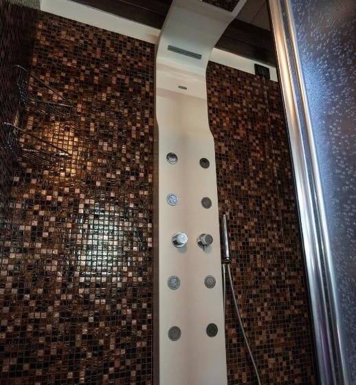 اتاق لوکس با چشم‌انداز دریا, Villa Eva Beach