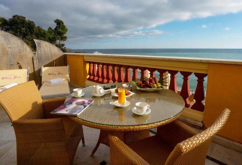 سوییت با چشم‌انداز دریا, Villa Eva Beach